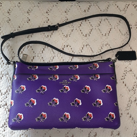 Coach Bramble Rose Crossbody Bag and Black Pouch - Picture 4 of 16